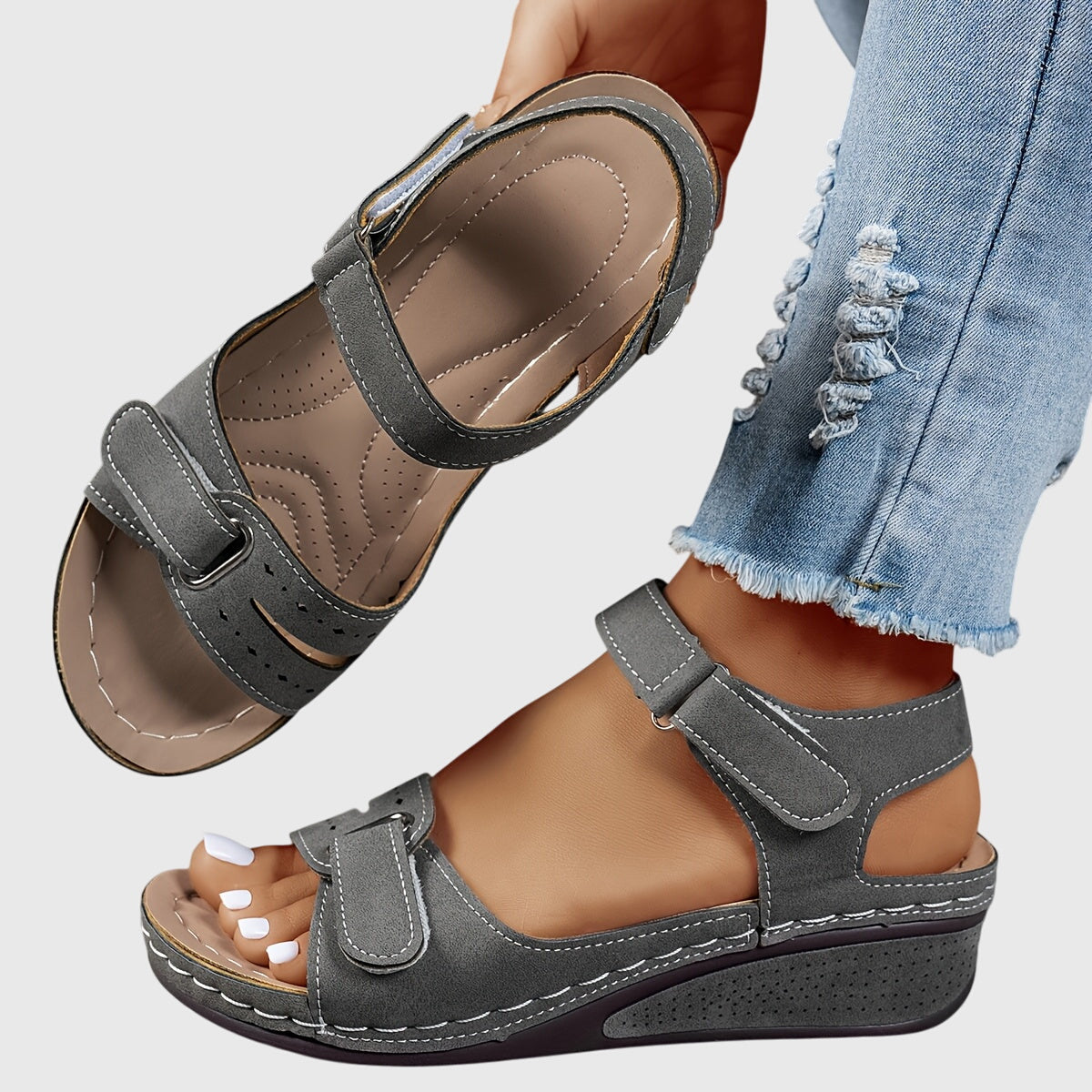 Gray / 11