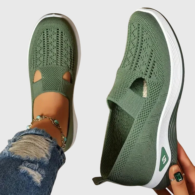 Green / 11