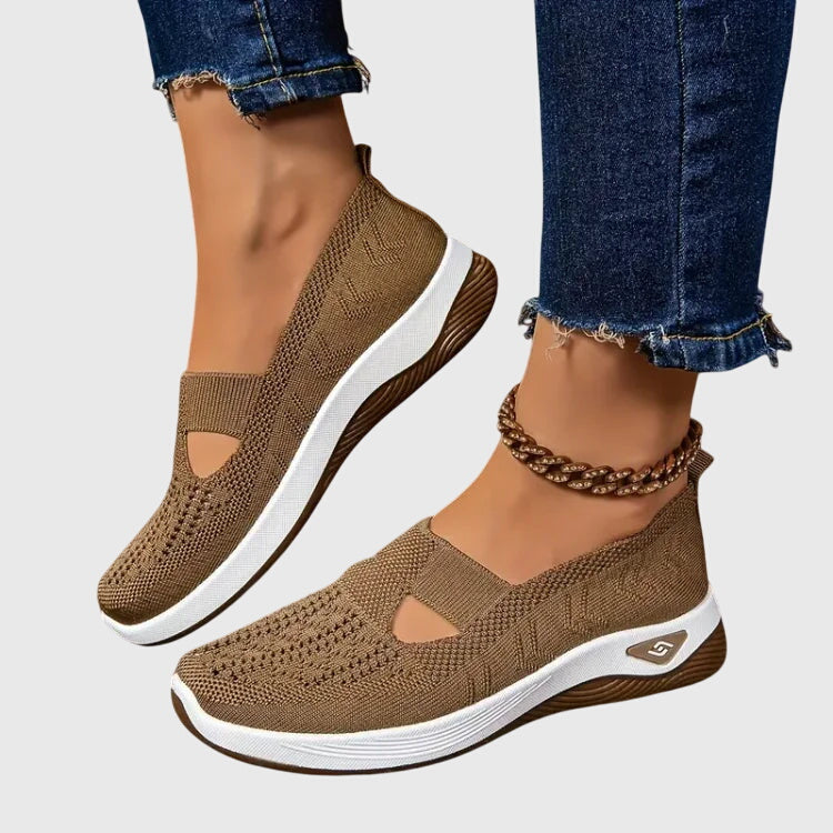 Beige / 11