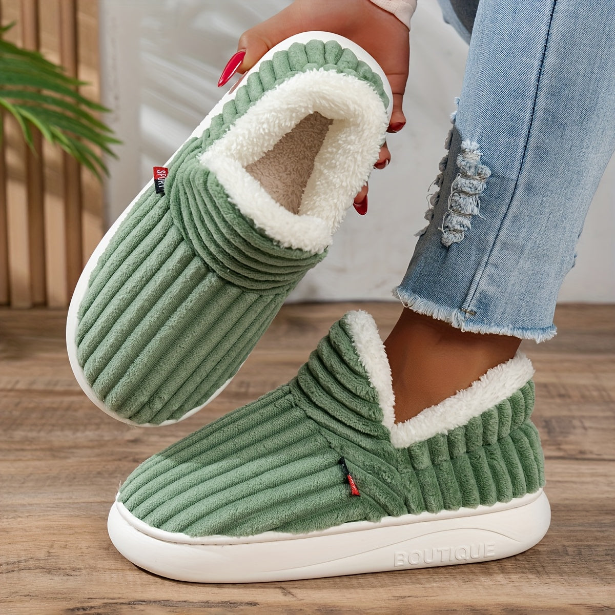 Green / 11