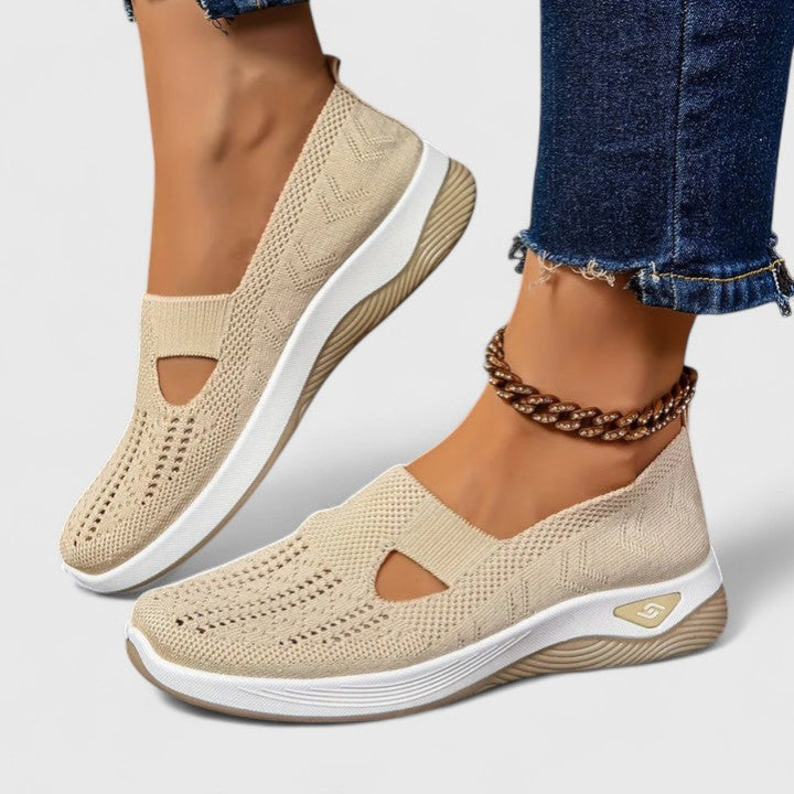 Light Brown / 11
