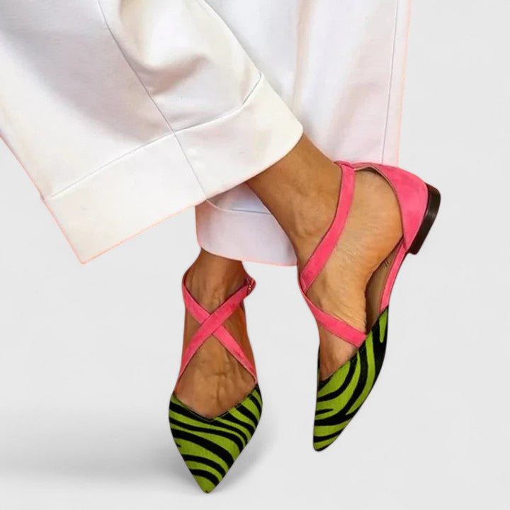 Green / 11