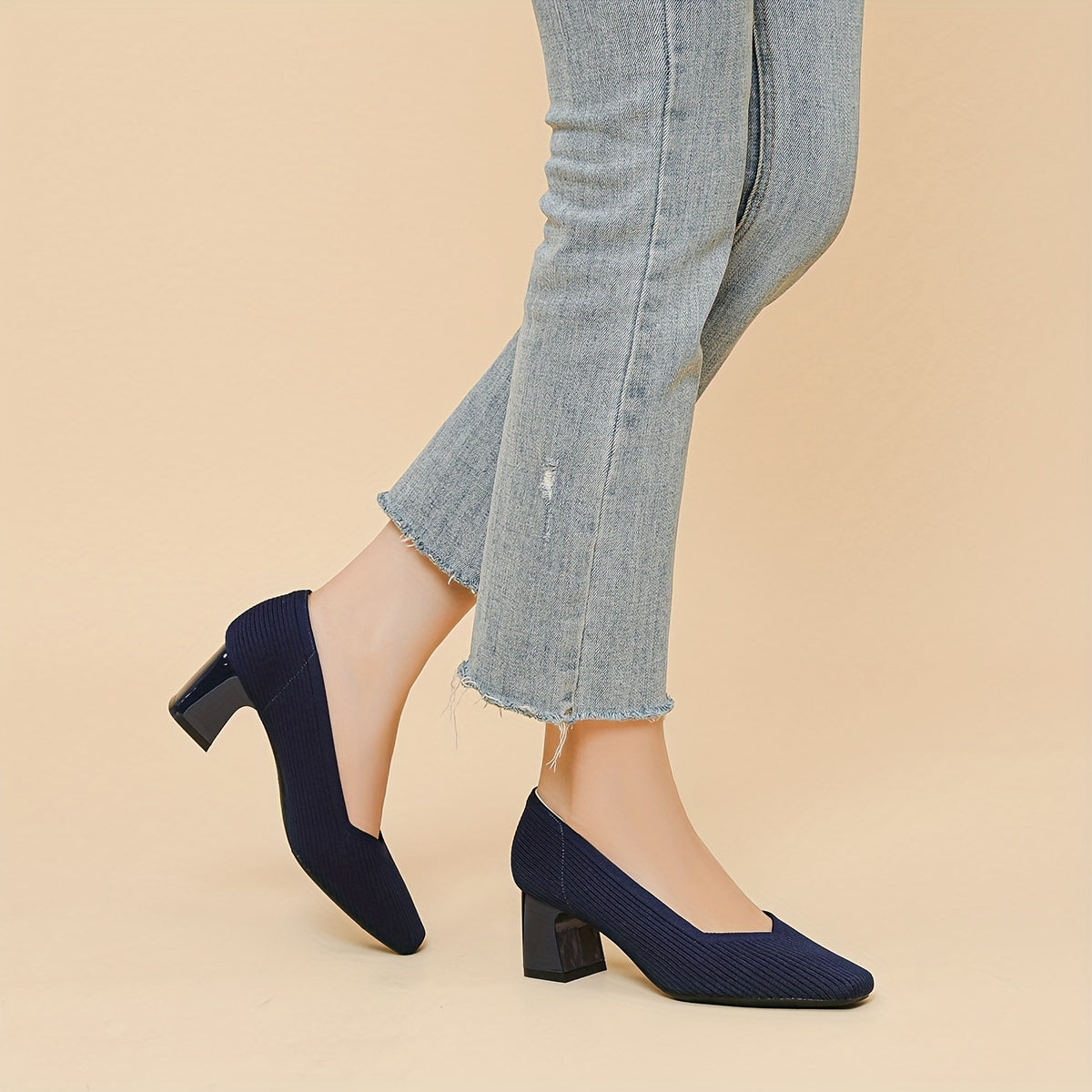 Blue / 11