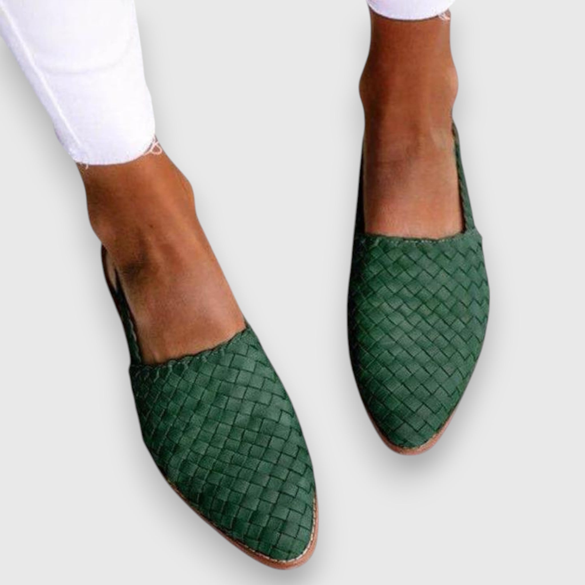 Green / 11