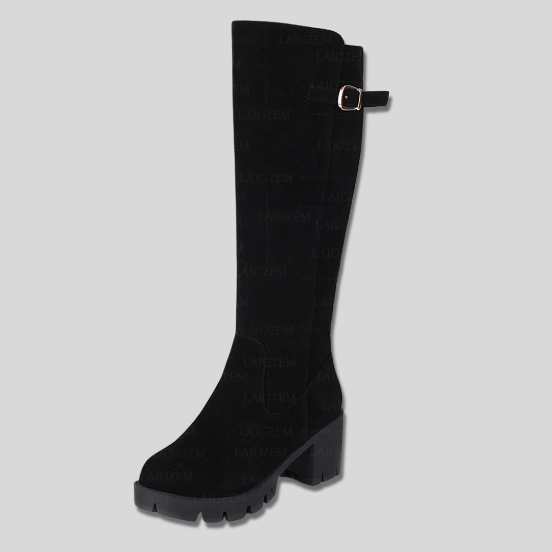 Black / 11