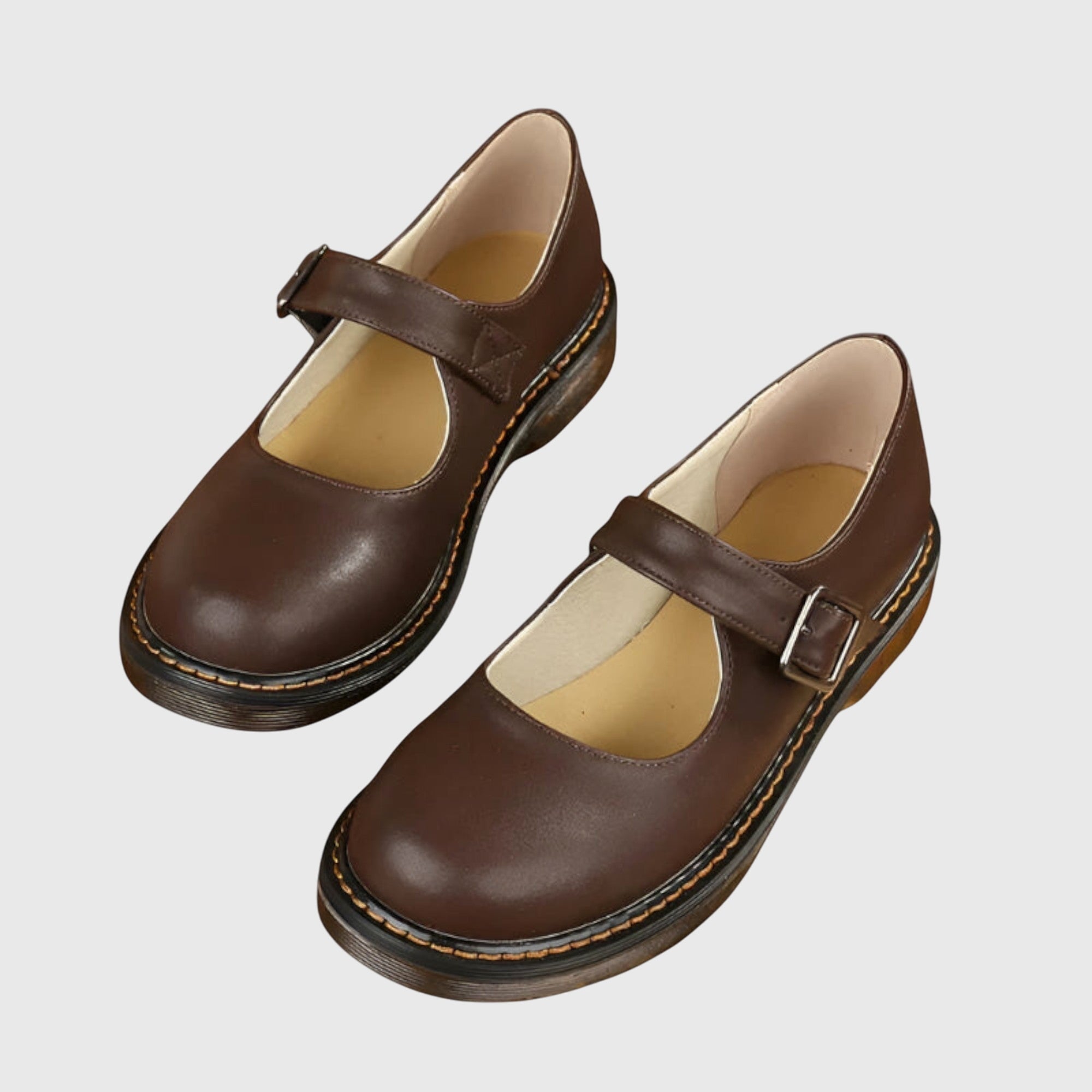 Brown / 11