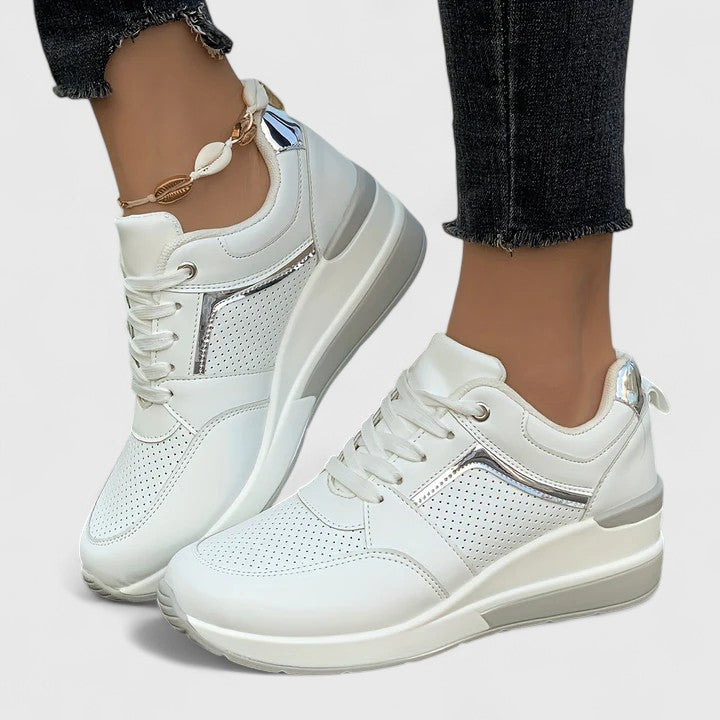 White / 11