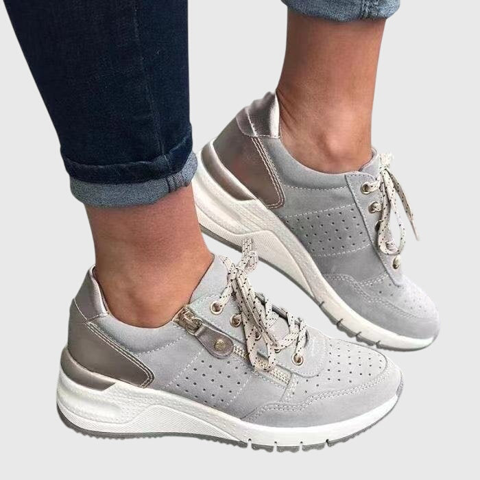 Gray / 11