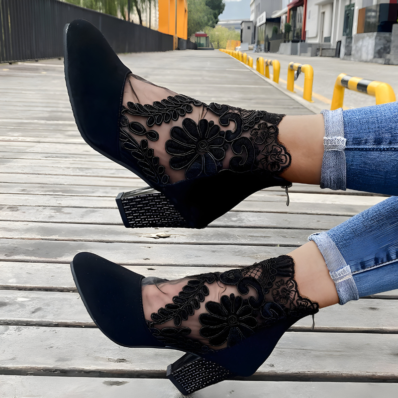 Black Leopard / 11