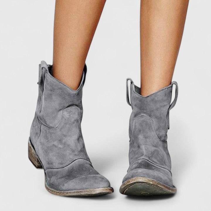 Gray / 11