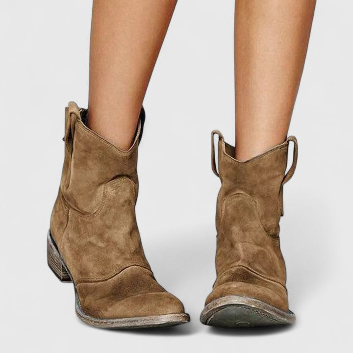 Brown / 11