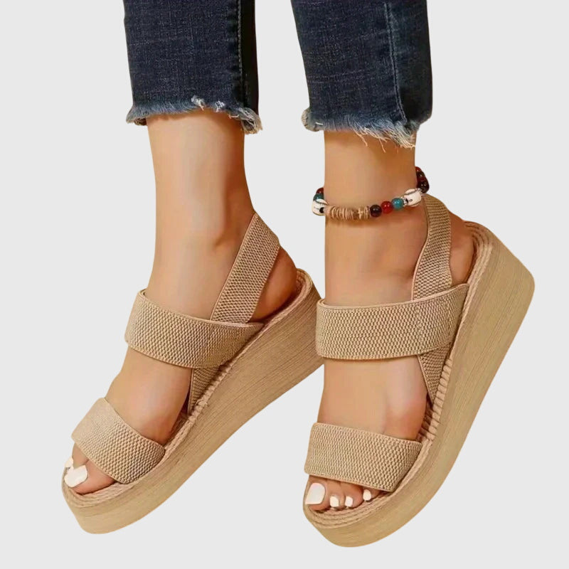 11 / Khaki
