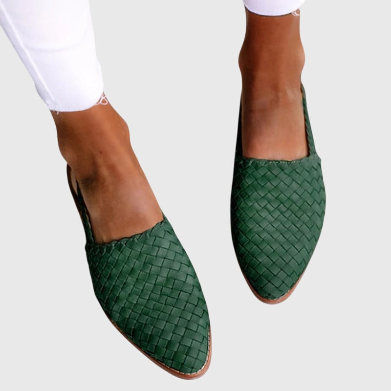Green / 11