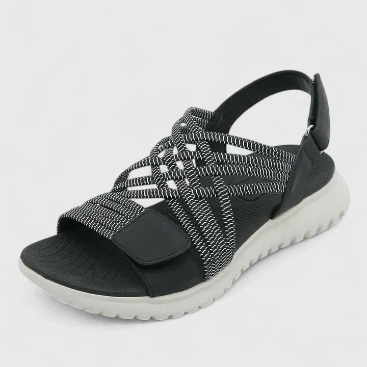 Black / 11