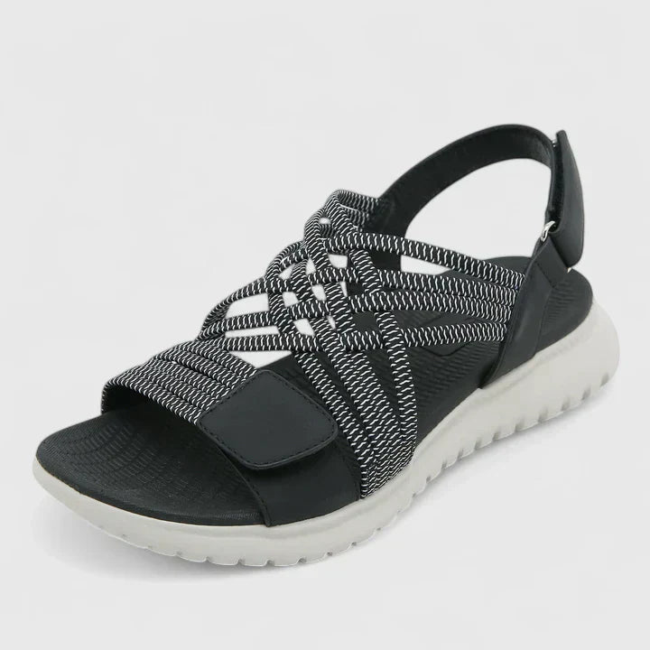 Black / 11