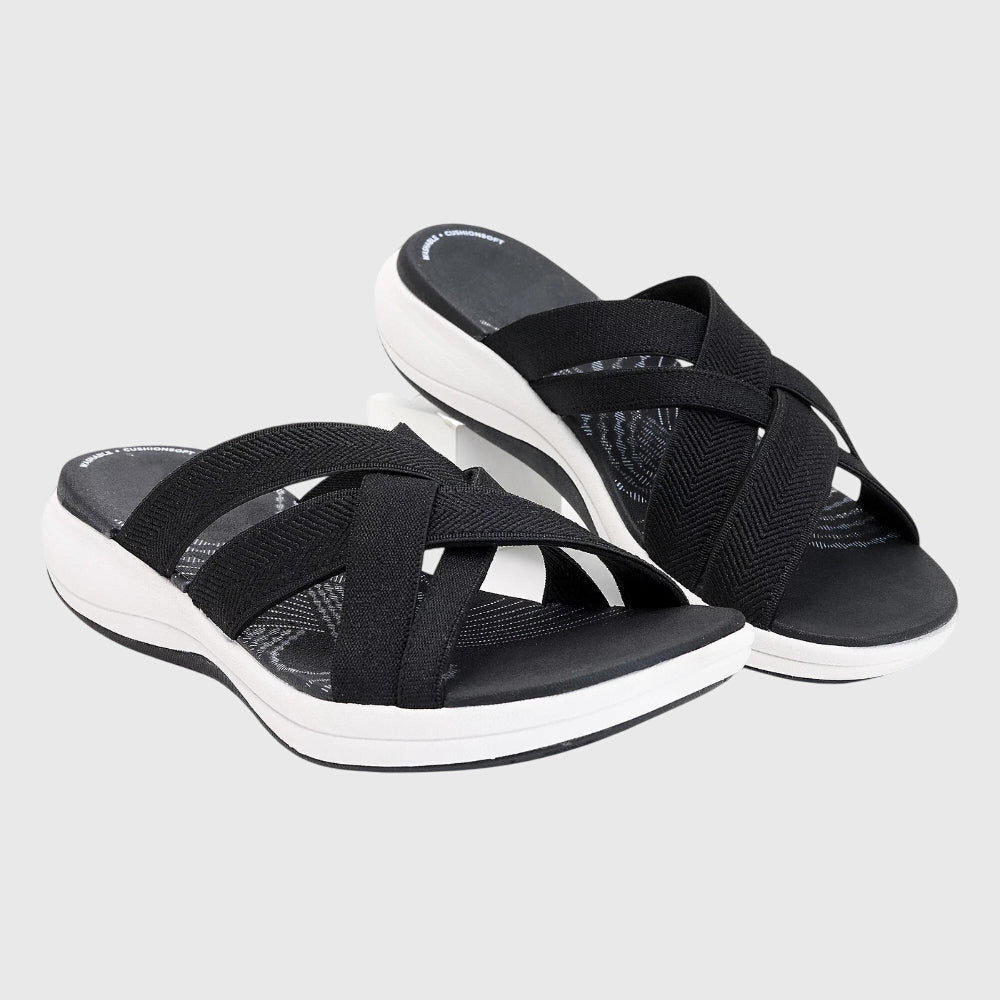 Black / 11