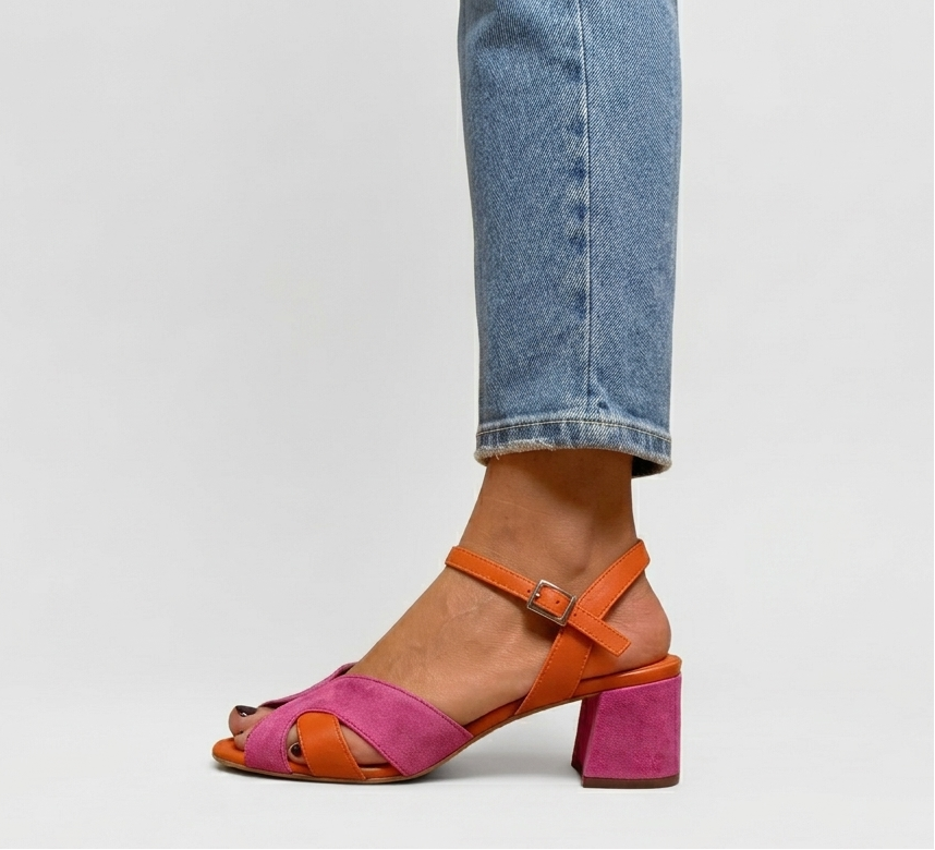 Pink / 11