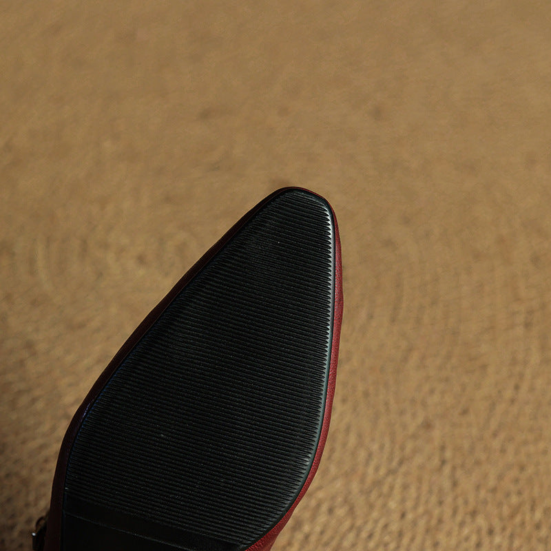 Black / 11