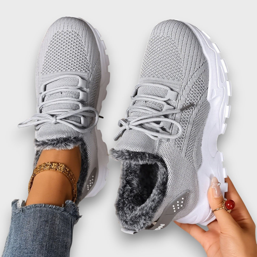 Gray / 11
