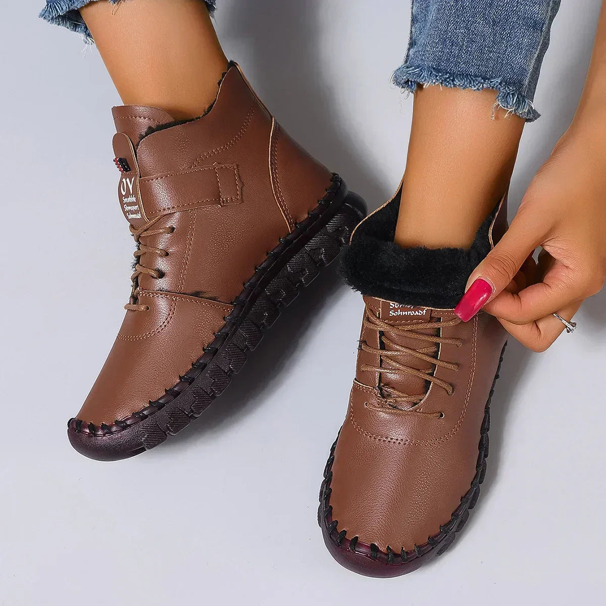 Brown / 11