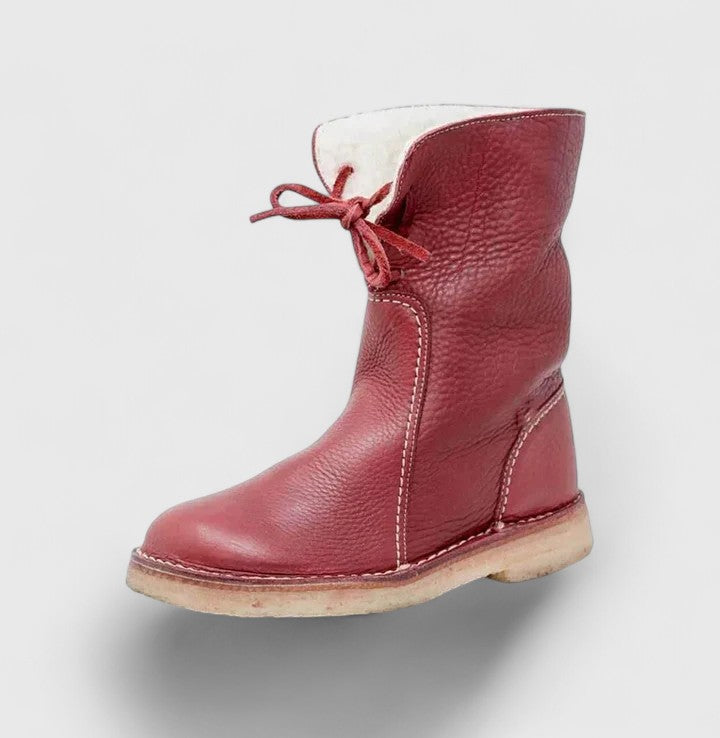Red / 11