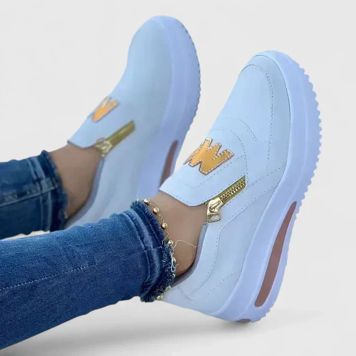 White / 11