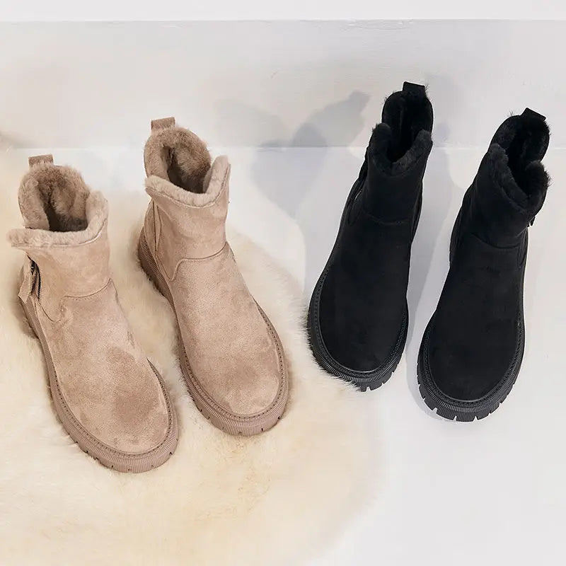 Black (Almost sold out) / 11