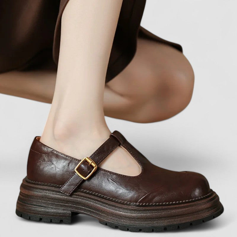 Brown / 11