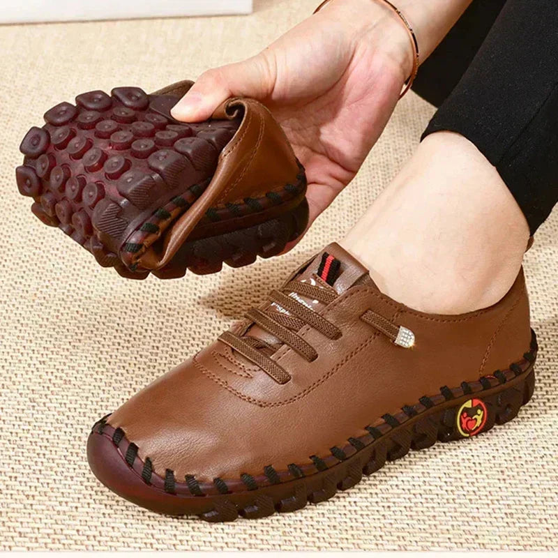 Brown / 11