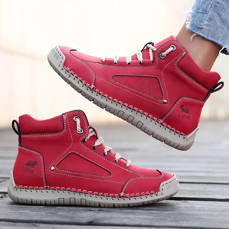 Red / 11