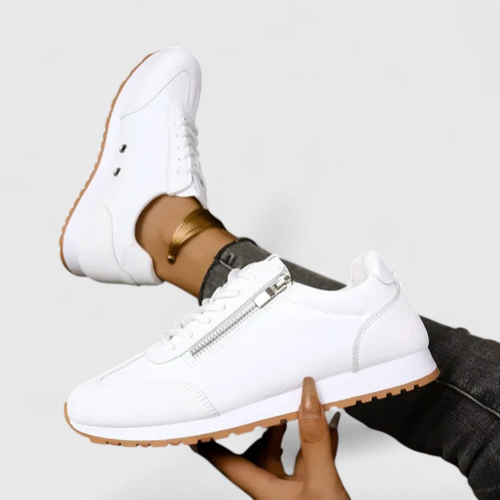 White / 11