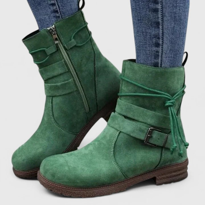 Green / 11