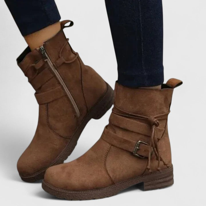 Brown / 11