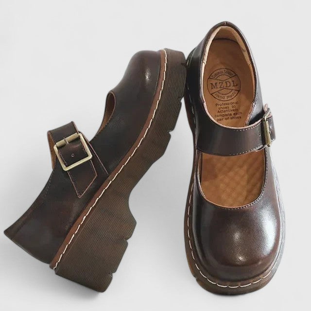 Brown / 11