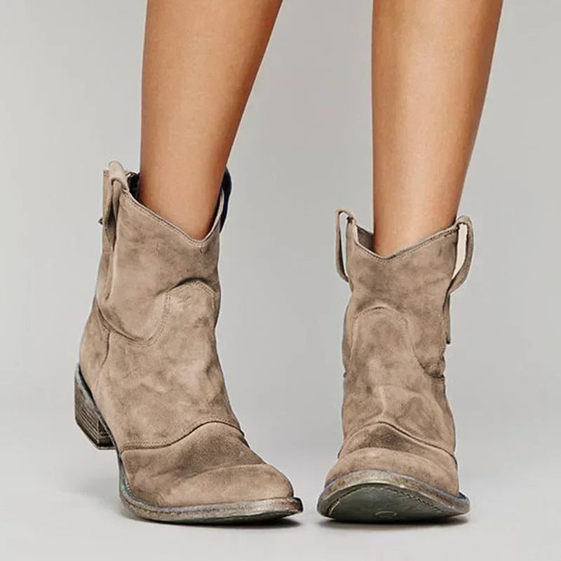 Brown / 11