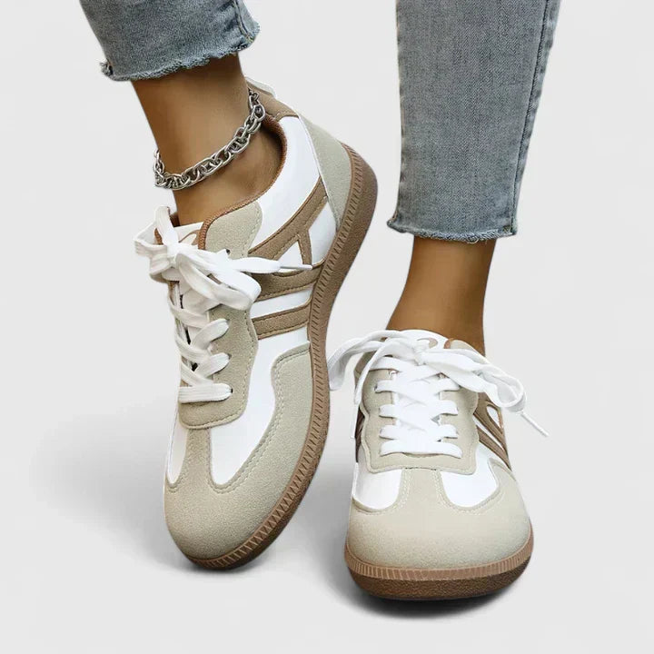 Gray / 11