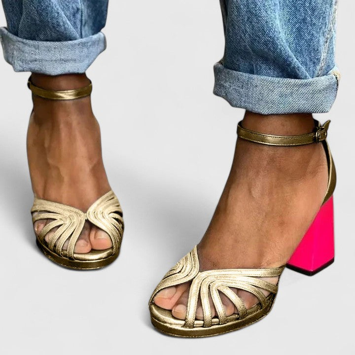 Gold / 11
