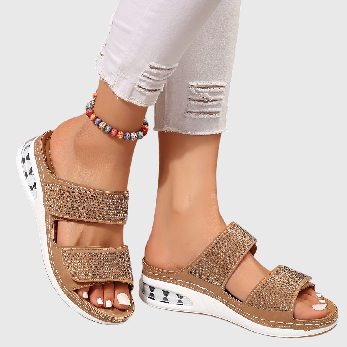 Brown / 11