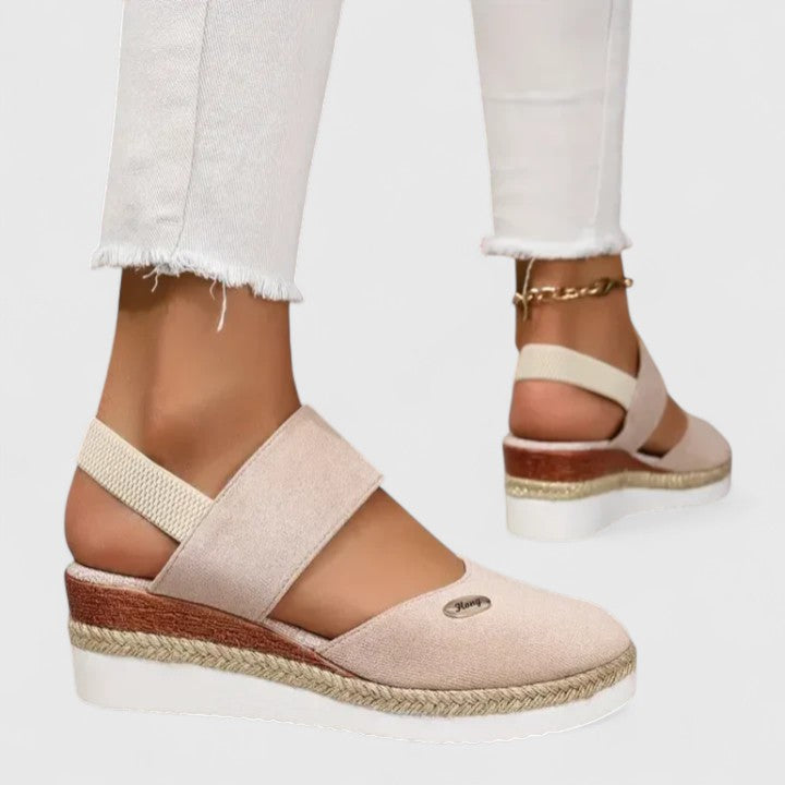 Beige / 11