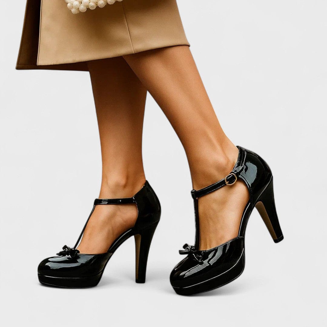 Black / 11
