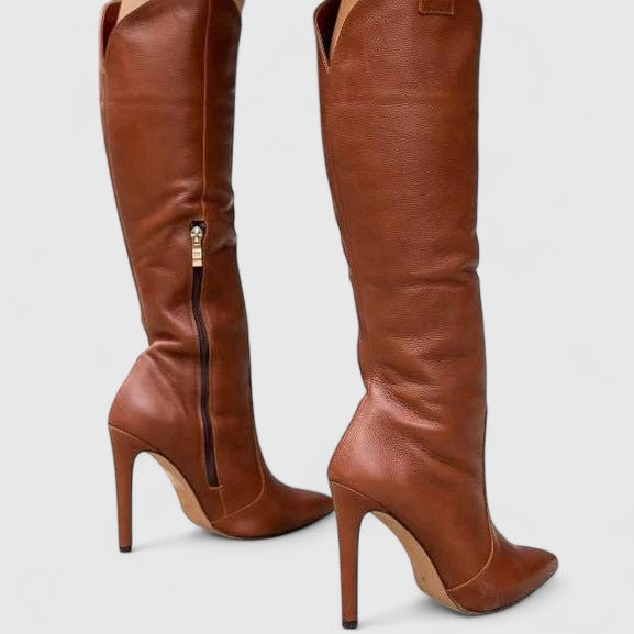 Brown Leather / 11