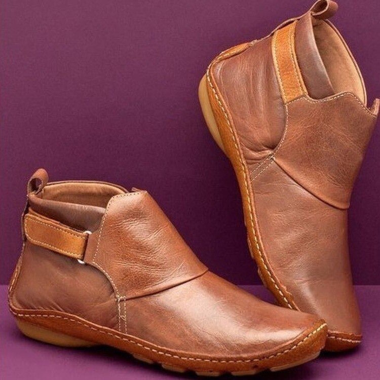 Brown / 11