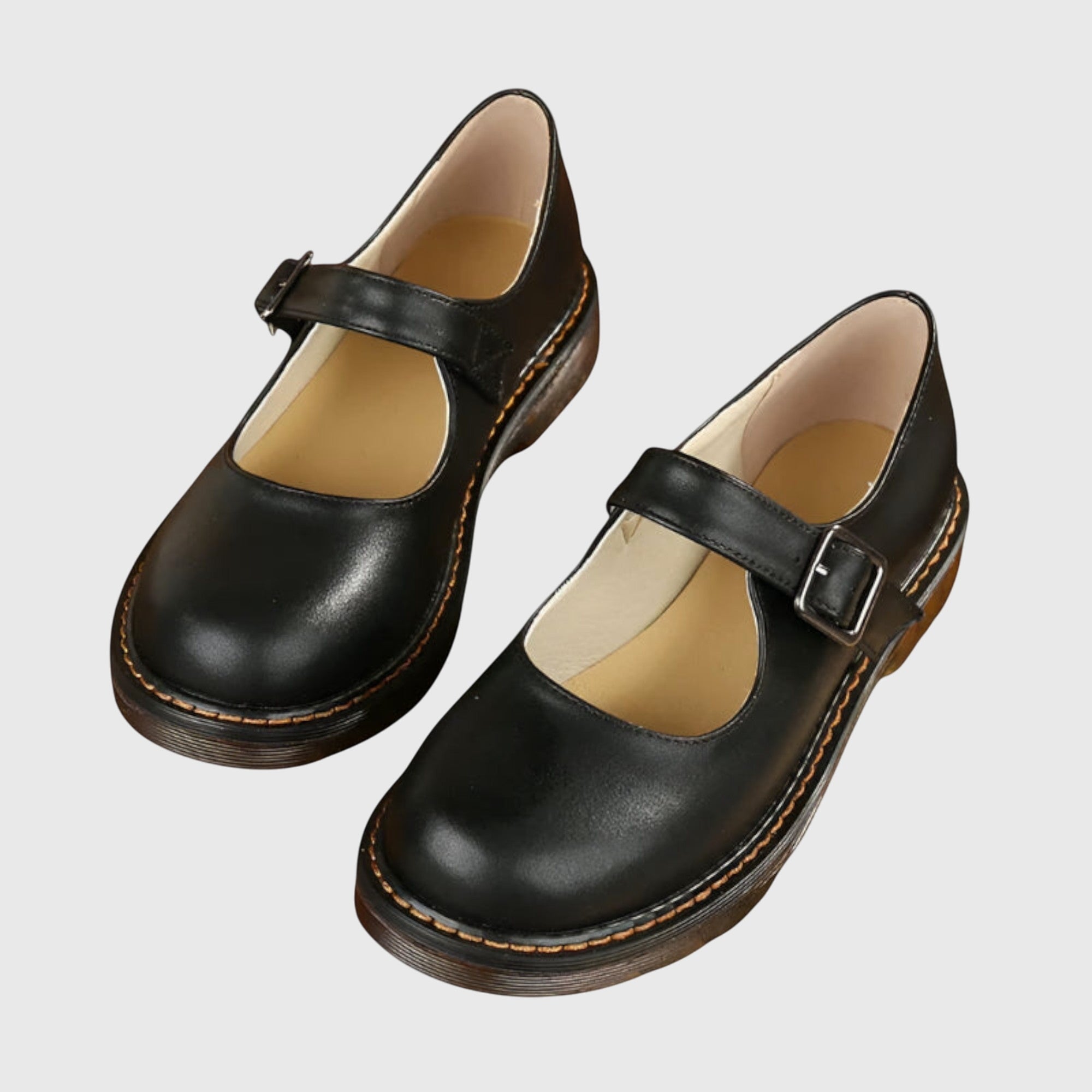 Black / 11