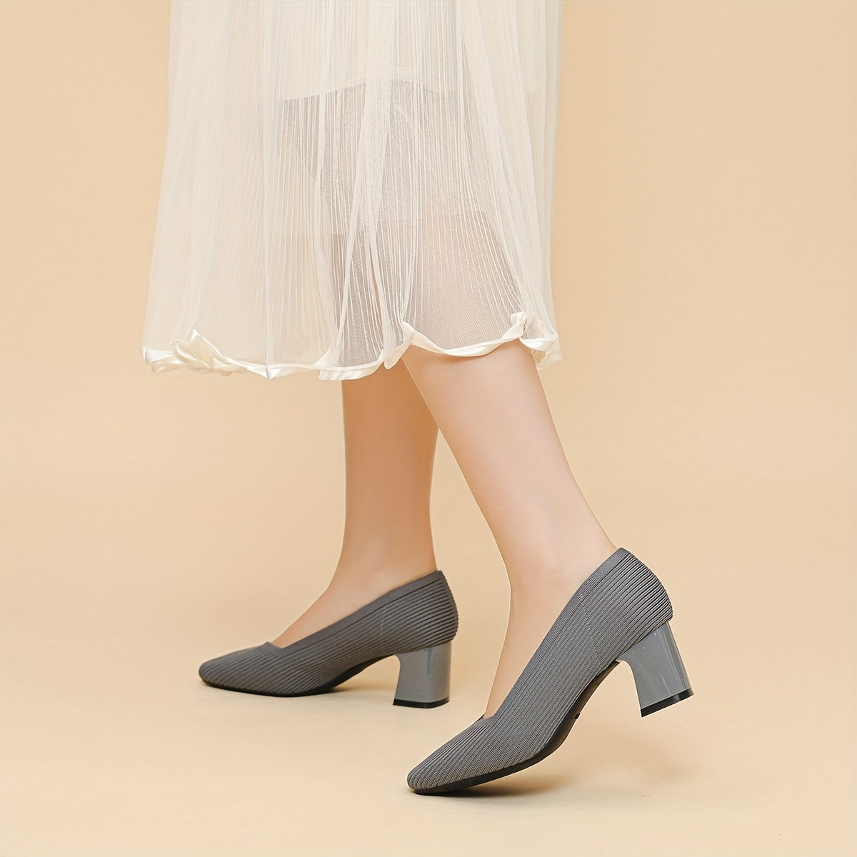 Gray / 11