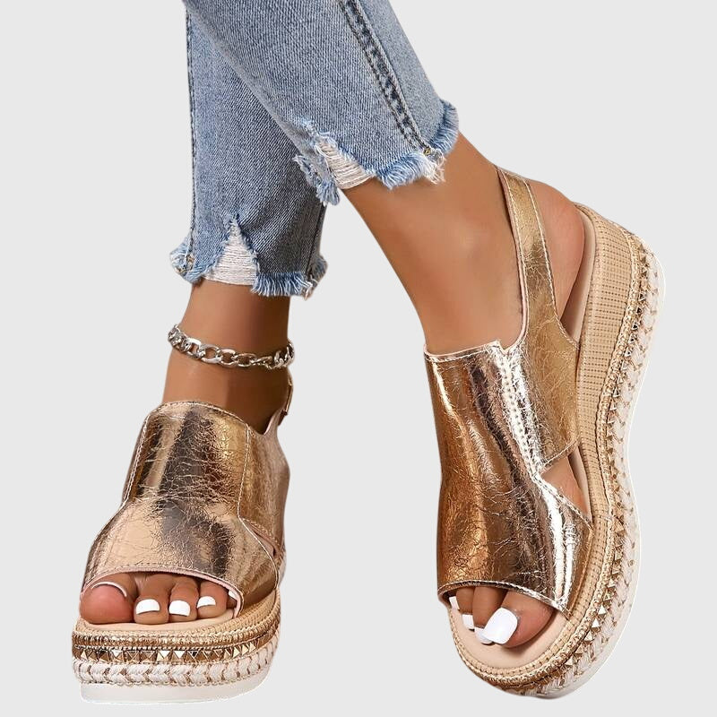 Gold / 11