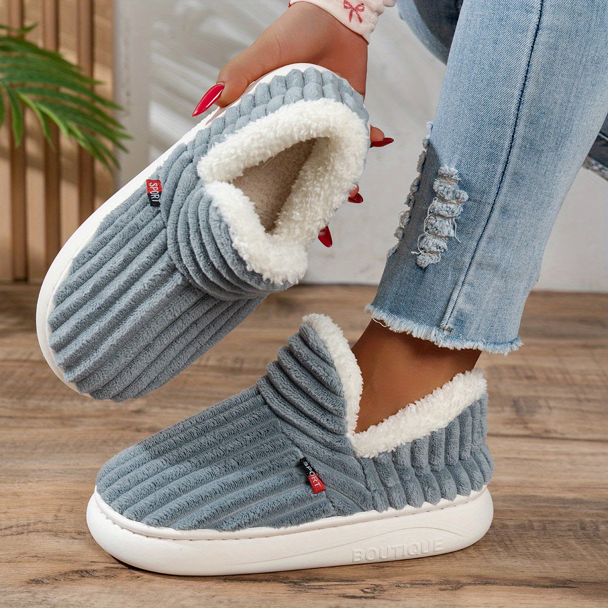 Gray / 11
