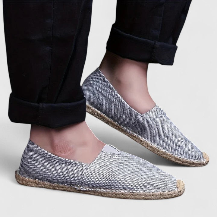 Gray / 11