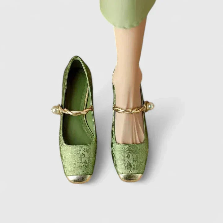 Green / 11