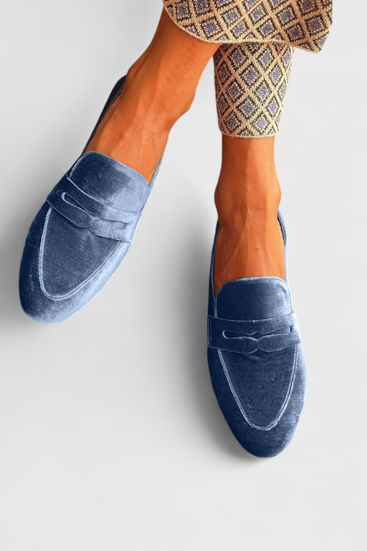 Blue / 11