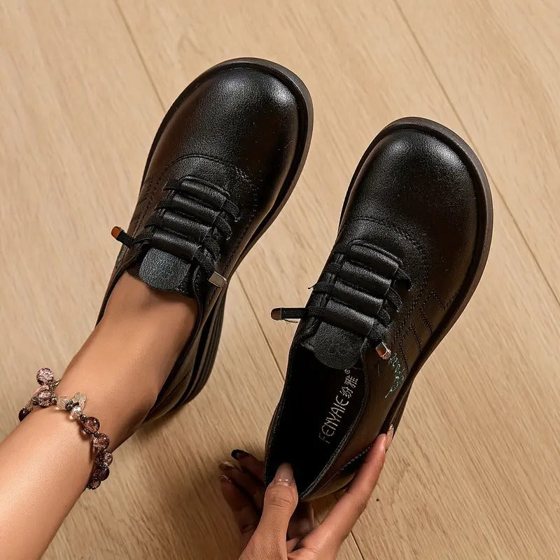 Black / 11
